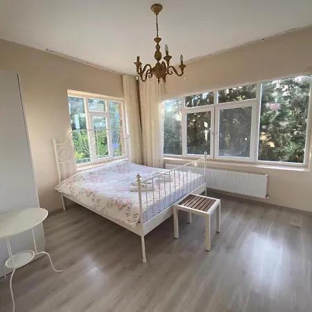 Bueyuekada Apart Hotel - Karadag Apart Aparthotel Adalar