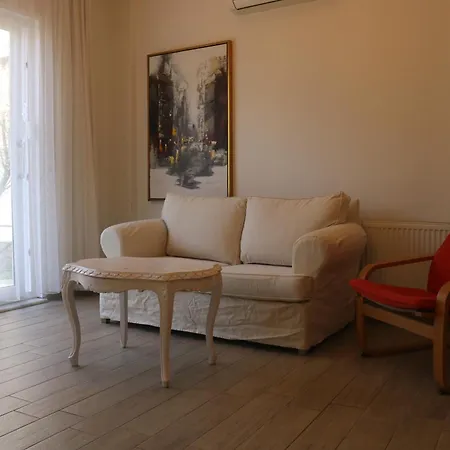 Bueyuekada Apart Hotel - Karadag Apart Aparthotel *