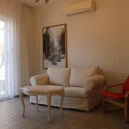 Bueyuekada Apart Hotel - Karadag Apart Aparthotel Adalar