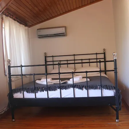 Bueyuekada Apart Hotel - Karadag Apart Aparthotel *