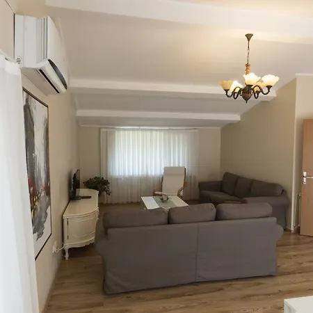Bueyuekada Apart Hotel - Karadag Apart Aparthotel *
